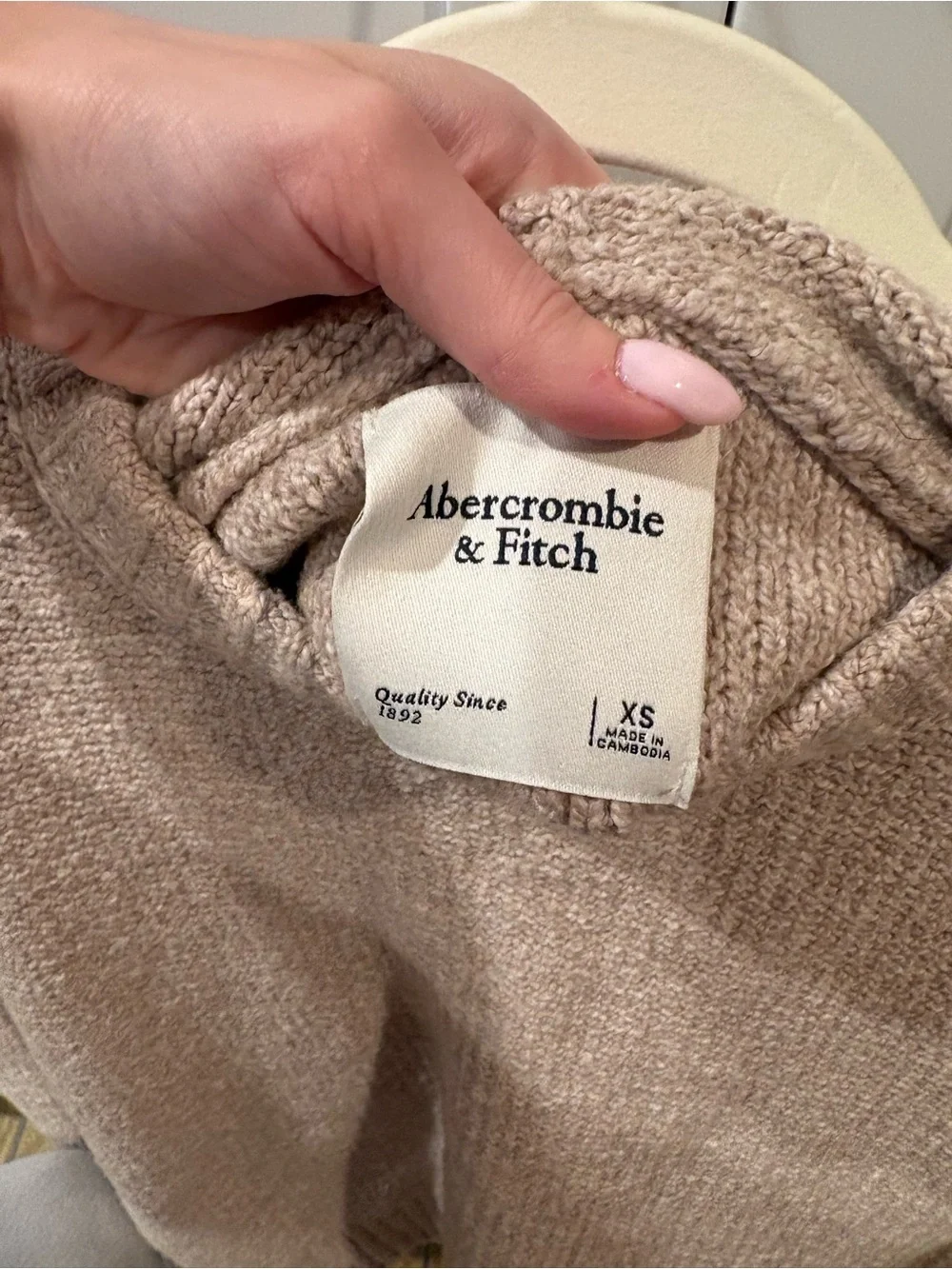 Abercrombie & Fitch Women's Crewneck Sweater in Light Beige